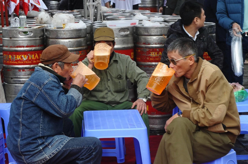 drinking beer in Vietnam