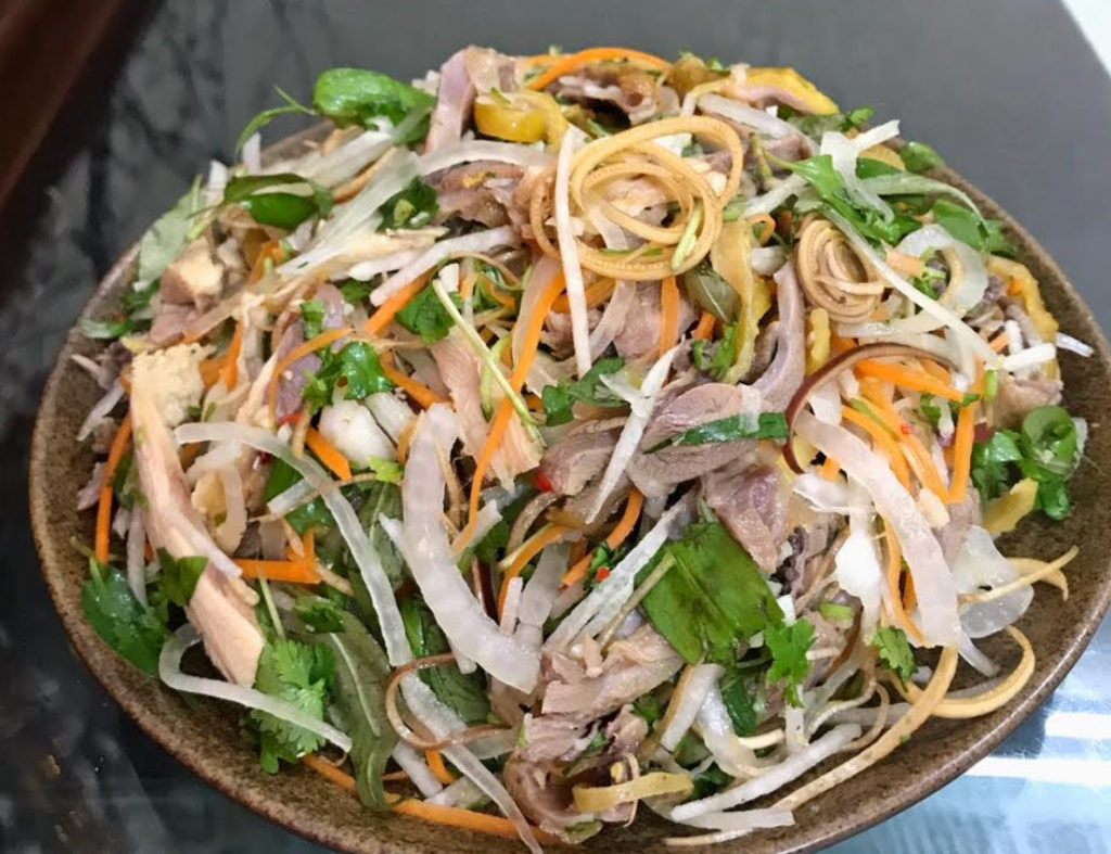 Chicken salad (Gỏi Gà)